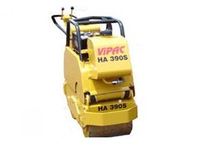 BOMAG 390 ROLLER