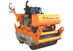 STAMPEDE ROLLER 900
